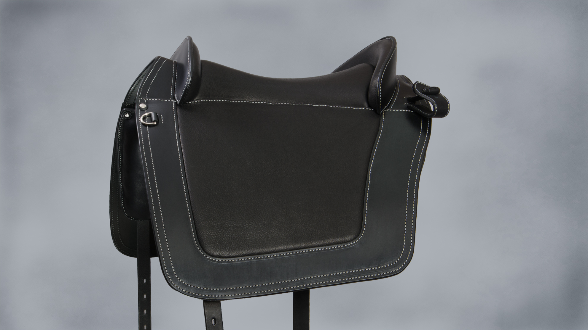 MAP0263 Schwarz silbergraue Naht