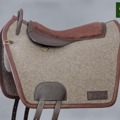 Filzsattel Braun Gro Mit Logo
