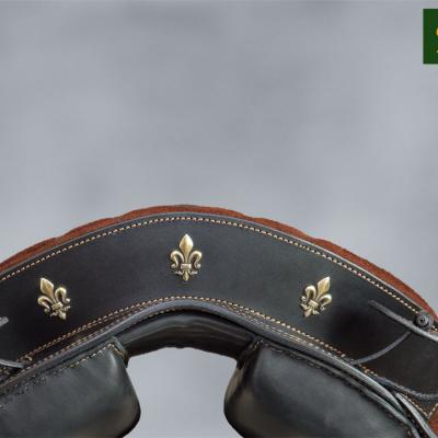 La Selle Lpl091 Galeriansicht Mit Zierlilie