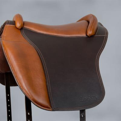 Dressage 167 Braun Tan